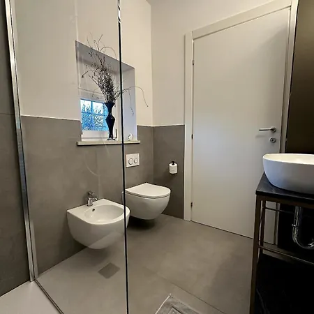 Willa Casa Brunetta Con Sauna Giardino E Parcheggio Privati Cavaion Veronese