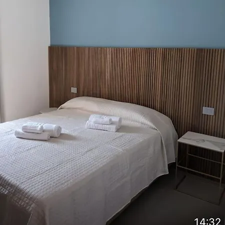 Casa Nuova Con Sauna Giardino E Parcheggio Privati * Cavaion Veronese